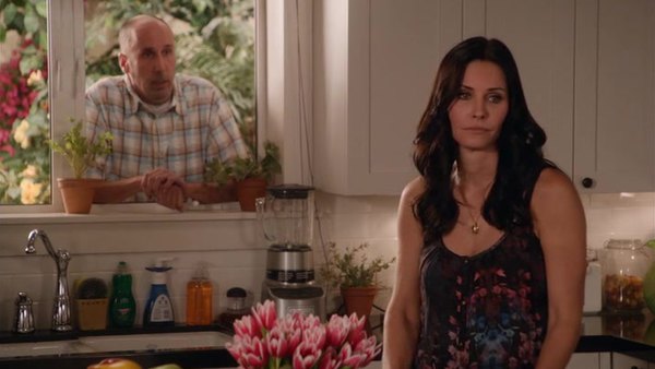 Jamie fosters cougartown episode pic