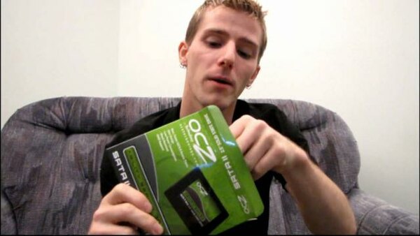 Linus Tech Tips - S2010E16 - OCZ Agility SSD 30GB Solid State Drive Unboxing & First Look