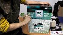 Linus Tech Tips - Episode 80 - RETRO UNBOXING - AMD Sempron Best-In-Class Performance Processor