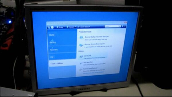 Linus Tech Tips - S2010E82 - How to Clone a Hard Drive Using Acronis True Image 2010