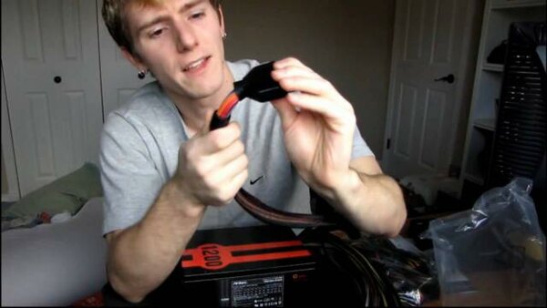 Linus Tech Tips - S2010E103 - Antec Quattro 1200W OC Edition Adjustable Rails Power Supply Unboxing & Giveaway