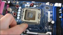 Linus Tech Tips - Episode 180 - Intel LGA775 Core 2 Duo Quad CPU Installation Tutorial Guide...