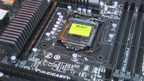 Linus Tech Tips - Episode 189 - Gigabyte Z68X-UD4-B3 Intel SLI Motherboard Unboxing & First Look