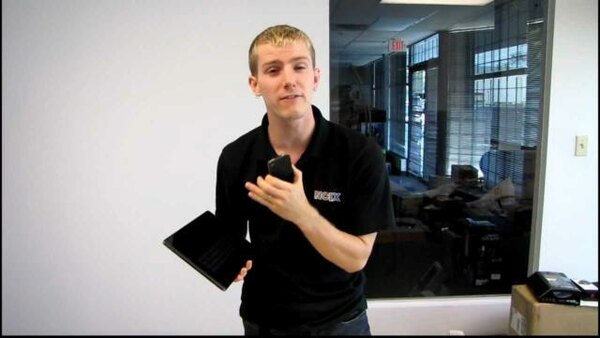 Linus Tech Tips - S2011E268 - Android Tablet Google Account 2-Step Verification Complications