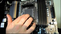 Linus Tech Tips - Episode 295 - Gigabyte 990FXA-UD7 Crossfire Gaming Motherboard Unboxing & First...