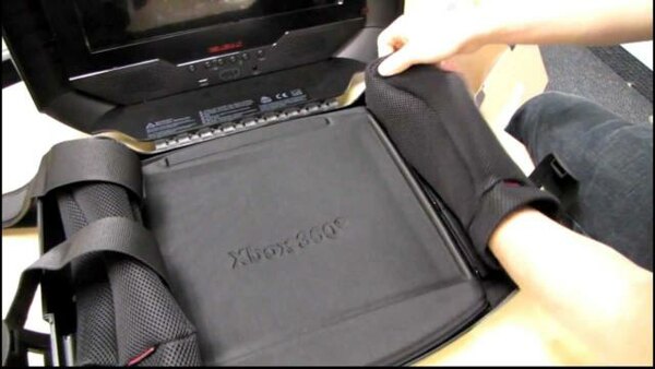 Linus Tech Tips - S2011E329 - Project GAEMS G155 Mobile HD Xbox 360 PS3 Case Unboxing & First Look