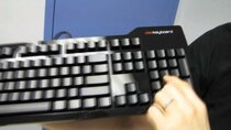 Linus Tech Tips - Episode 180 - Metadot Das Keyboard Ultimate Blank Mechanical Blue Keyboard...