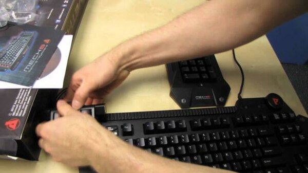 Linus Tech Tips - S2012E183 - Azio Levetron Mech 5 Mechanical Gaming Keyboard Unboxing & First Look