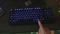 Linus Tech Tips - Episode 372 - CM Storm Quickfire TK Mechanical Keyboard Unboxing & First Look