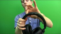 Linus Tech Tips - Episode 382 - Razer Kraken Black Signature Edition Headphones Unboxing & First...