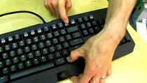 Linus Tech Tips - Episode 383 - Razer Black Widow Ultimate 2013 Mechanical Keyboard Unboxing...