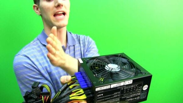 Linus Tech Tips - S2012E384 - Silverstone Strider Plus 1000W Modular Power Supply Unboxing & First Look