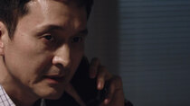 Doctor Prisoner - Episode 18 - Eui Sik Joining Hands with Yi Je