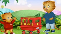 Daniel Tiger's Neighborhood - Episode 26 - Daniel Likes to Be with Mom