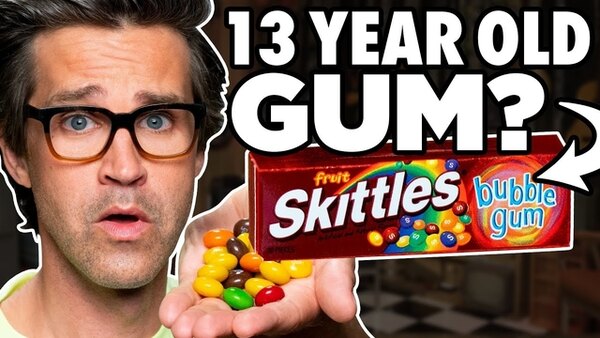 Good Mythical Morning - S17E128 - Discontinued Snacks Taste Test
