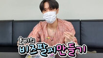 BTS V LIVE - Episode 55 - [BTS] J-HOPE making beads bracelet????