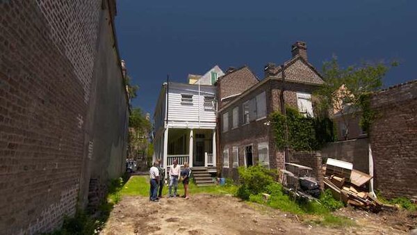 This Old House - S39E17 - The Charleston Houses: Southern Charm