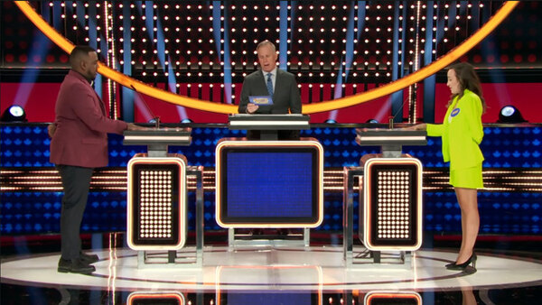 Family Feud Canada - S02E02 - Chung vs. Florence