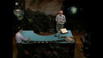 The Royal Institution - Episode 90 - What is the Sun Made Of? - Christmas Lectures with James Jackson