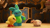 Pixar Popcorn - Episode 8 - Fluffy Stuff with Ducky and Bunny: Three Heads