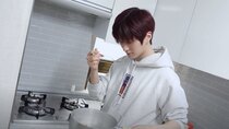DAKCUMENT - Episode 38 - Chef Chan's ♥ Love ♥ Making Harry Birthday Seaweed Soup (Feat....