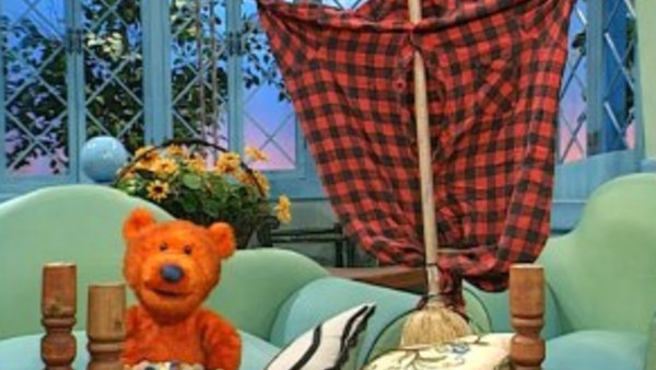 Bear in the Big Blue House Season 1 Episode 2