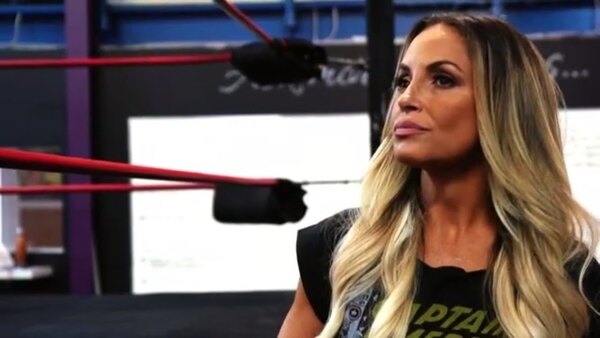 WWE 24 - S01E23 - Trish Stratus