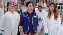 Superstore - Episode 11 - Deep Cleaning