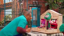 Sesame Street - Episode 10 - Huff, Puff and Away!