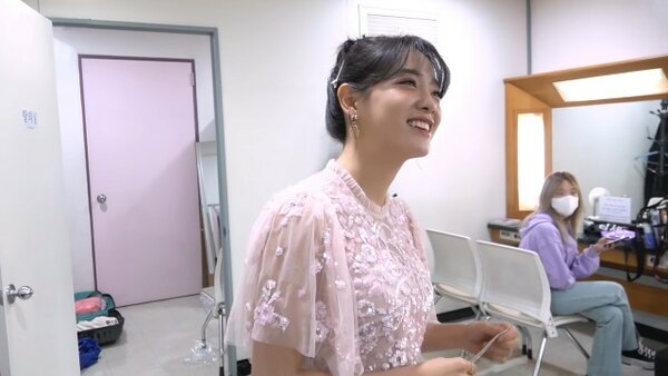 Clean Cam - S01E22 - First week of 2nd MINI ALBUM [I'm] activities behind the scenes #2