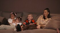 Keeping Up with the Kardashians - Episode 9 - Keeping Up with the Kids