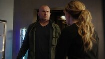 DC's Legends of Tomorrow - Episode 7 - Back to the Finale: Part II