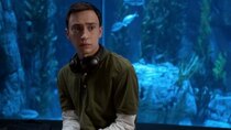 Atypical - Episode 2 - Master of Penguins