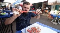 The Most Delicious Food in The World - Episode 6 - سجق على الشحمة، وطاجين فاسي.. والسمك...