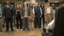 Brooklyn Nine-Nine - Episode 10 - The Last Day (2)