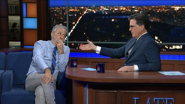 The Late Show with Stephen Colbert - S07E12 - Paul Giamatti, Jon Stewart