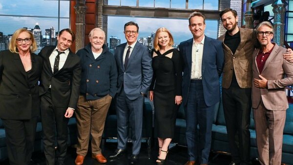 The Late Show with Stephen Colbert - S07E21 - The Cast of “Succession”
