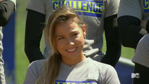 The Challenge: Champs vs. Pros - S01E03 - Watch Out for the Wolfpack