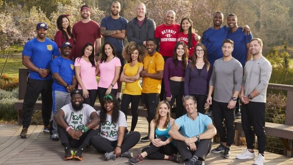 The Amazing Race - S33E01 - We're Back!