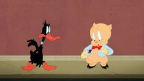 Looney Tunes Cartoons - Episode 13 - Stained By Me