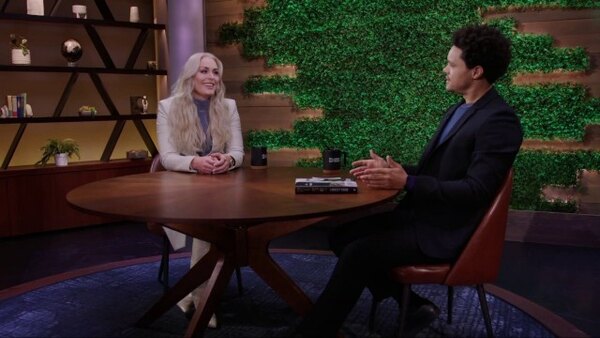 The Daily Show - S27E49 - Lindsey Vonn