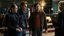 Riverdale - Episode 9 - Chapter One Hundred and Four: The Serpent Queen's Gambit