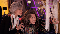 Grace and Frankie - Episode 12 - The Casino