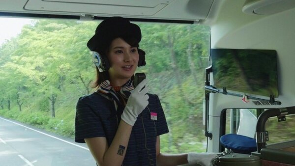 Kamen Rider Zero One - S01E04 - The Bus Guide Saw It! Anna's Truth