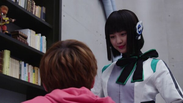 Kamen Rider Zero One - S01E13 - I Work as the President's Secretary