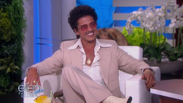 The Ellen DeGeneres Show - S19E179 - Bruno Mars