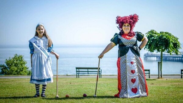 Susan Calman’s Grand Day Out Season 2 Episode 3 - Susan Calman Grand Day Out Series 2