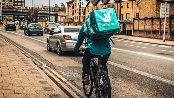 Channel 5 (UK) Documentaries - S2022E36 - Deliveroo: How Do They Really Do It?