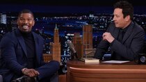 The Tonight Show Starring Jimmy Fallon - Episode 19 - Jamie Foxx, Phoebe Robinson, William Shatner, Tom Thakkar