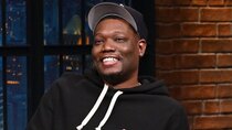 Late Night with Seth Meyers - Episode 108 - Michael Che, Kylie Minogue, Leila Mottley